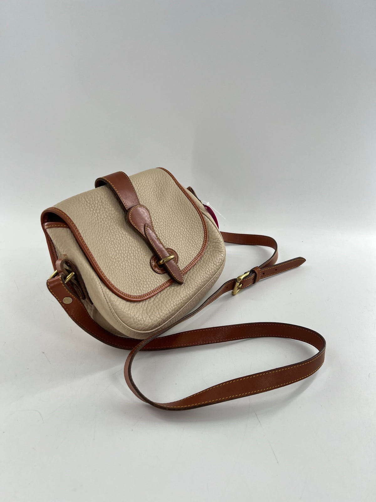 vintage tack bag w/ strap closure
