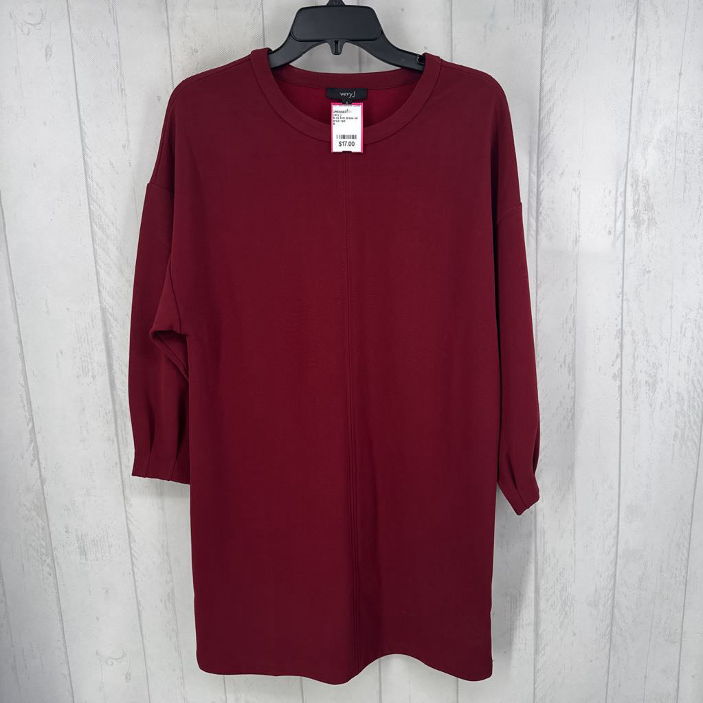 S l/s knit dress w/ center front vertical seam