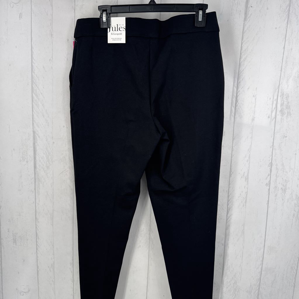 M pull on slim leg ankle pants w/ button detail