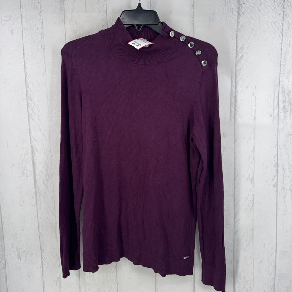 M button detail mock neck sweater