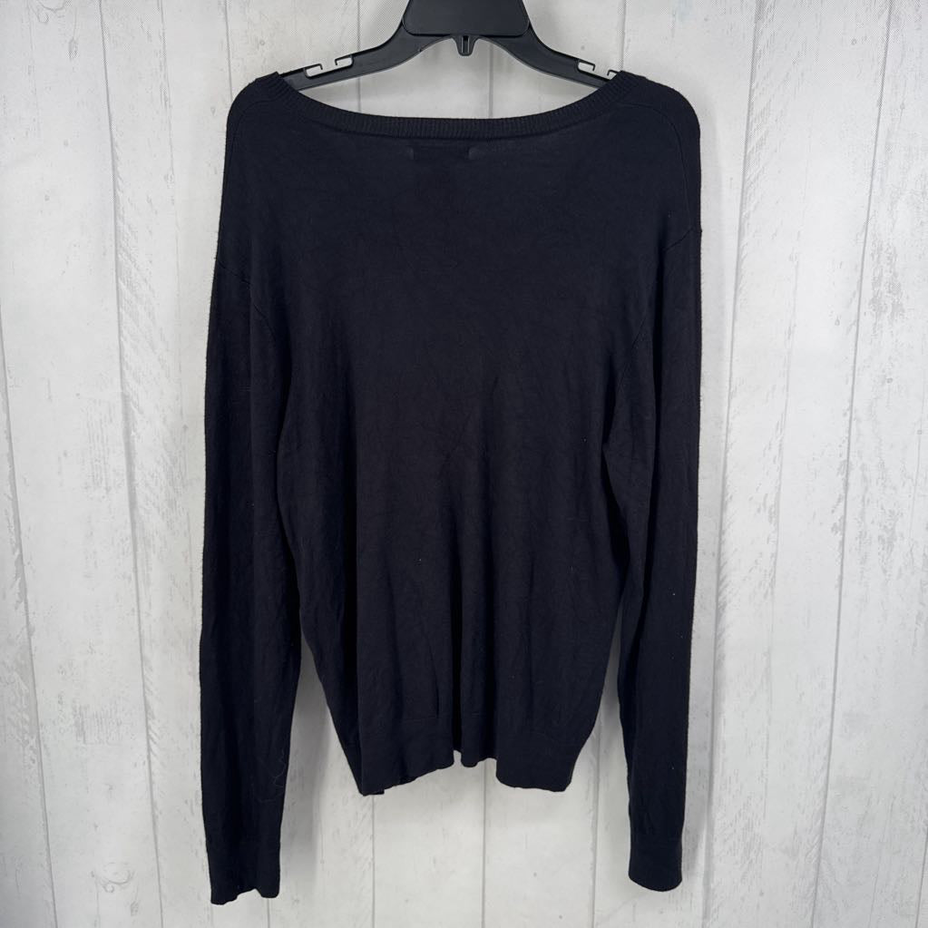XL l/s v-neck sweater