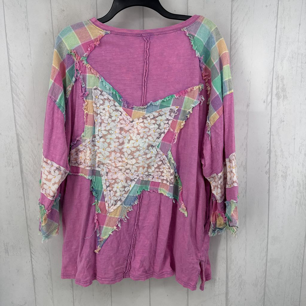 M distressed patchwork star applique & mixed plaid patterns 3/4 slv top