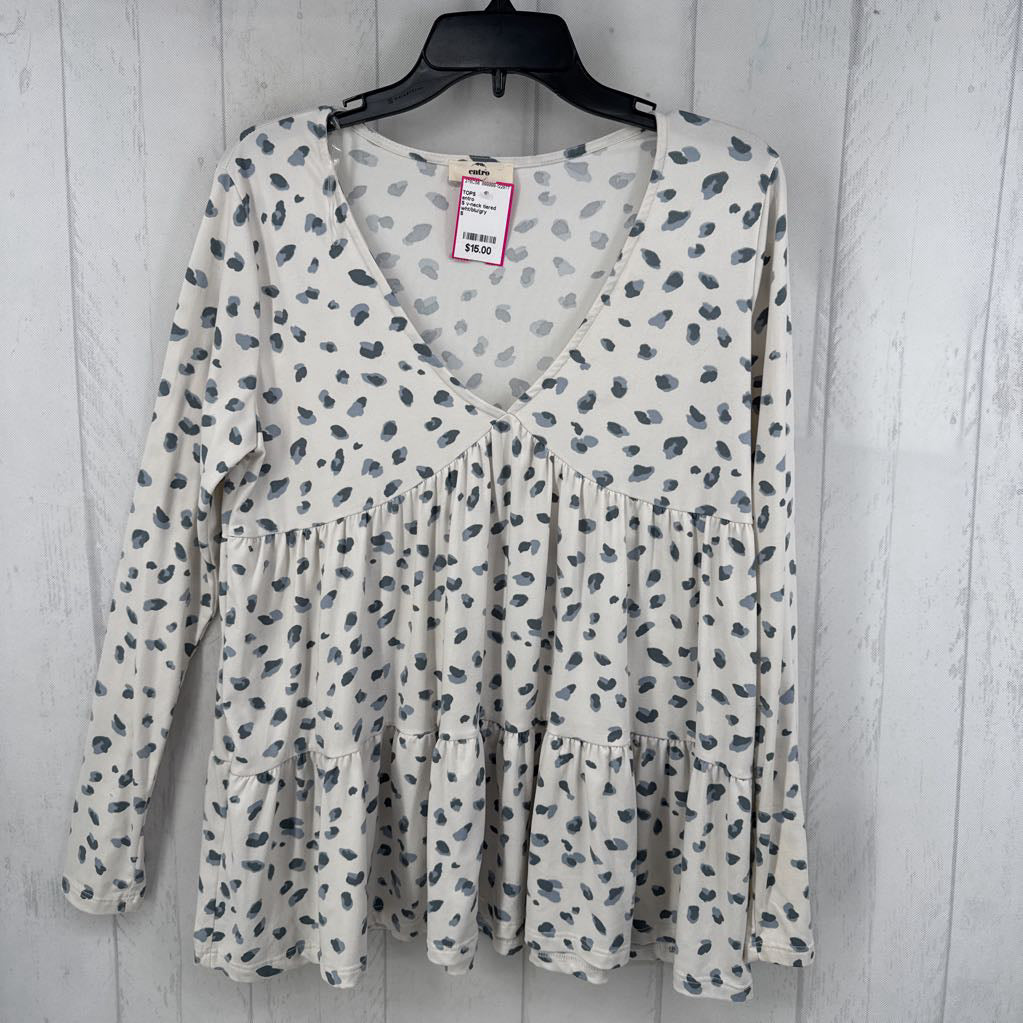 S v-neck tiered abstract animal-spot pattern l/s top
