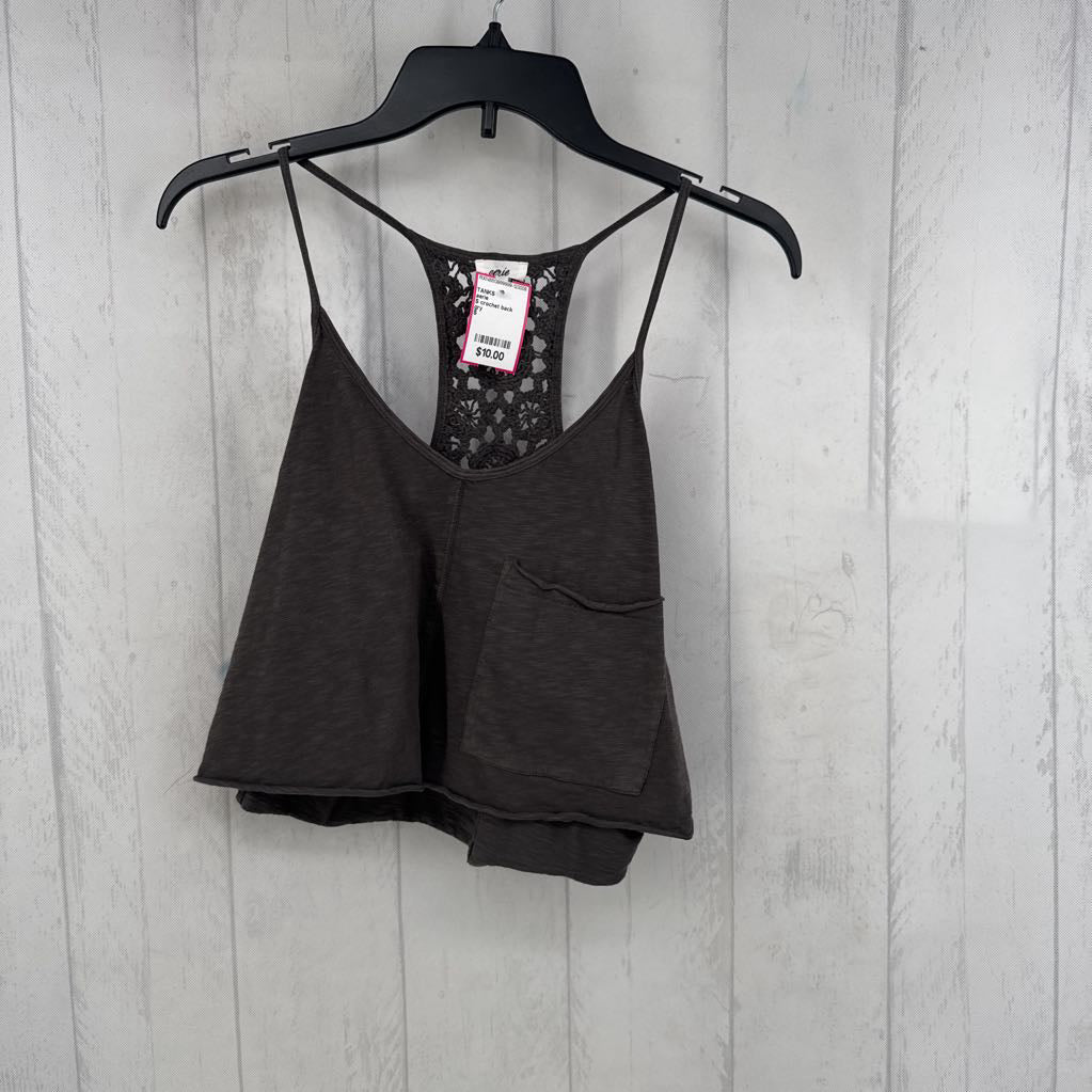 S crochet back detail crop pocket tank