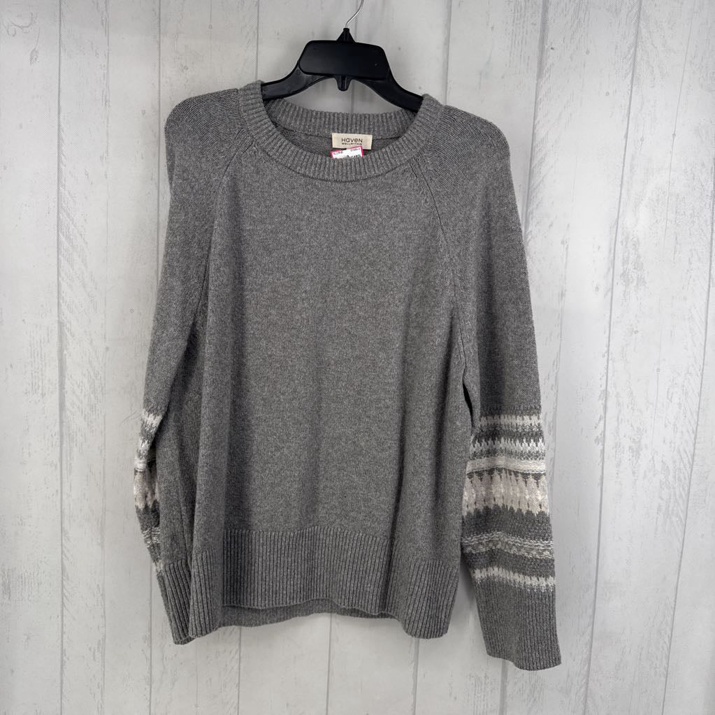 L patterned stripe detail sleeve sweater