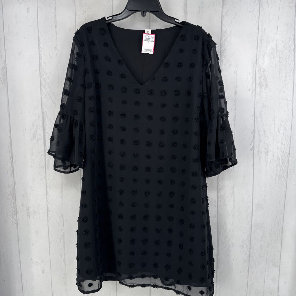 XL textured v-neck flutter slv dress