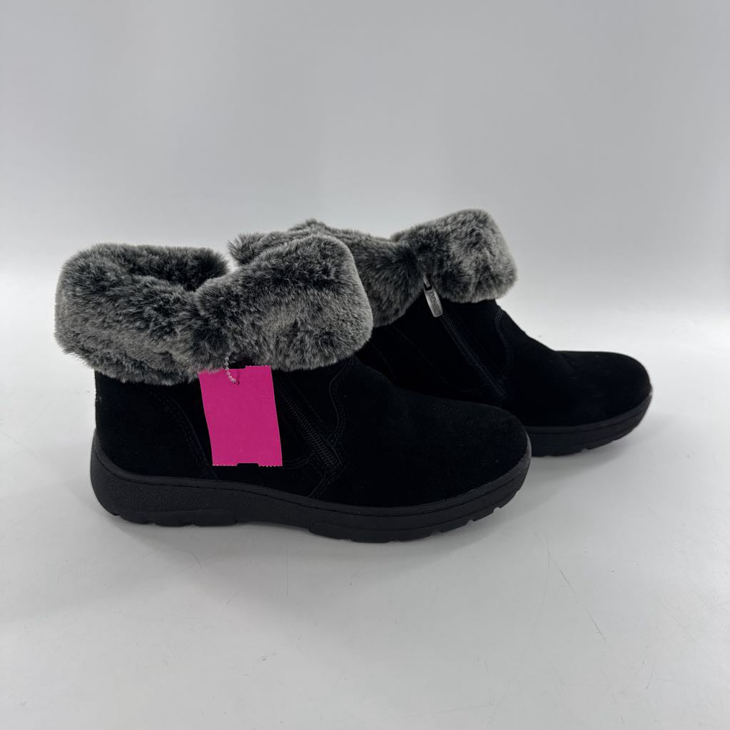 8 faux sherpa lined bootie
