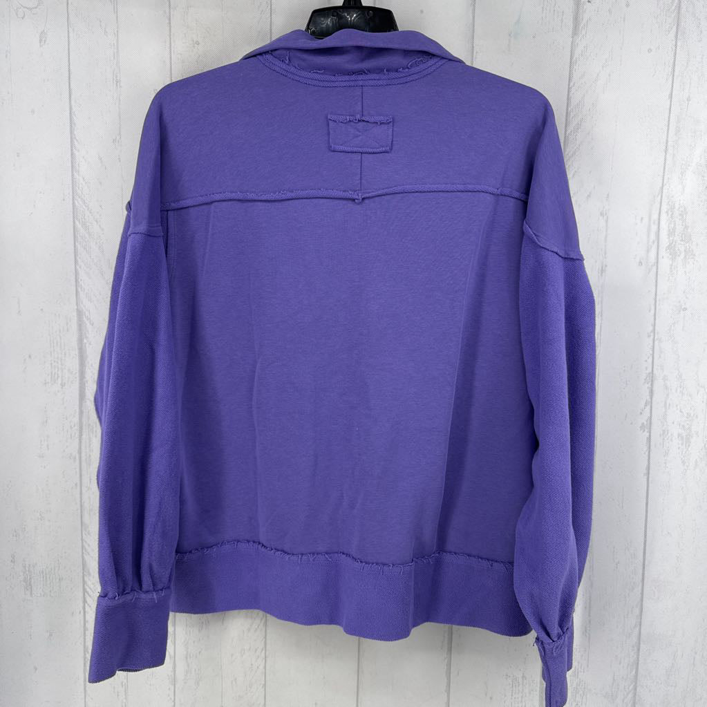 L 1/2 zip sweatshirt