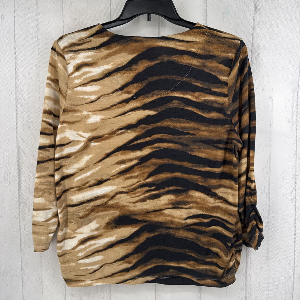 XL animal print 3/4 slv tee