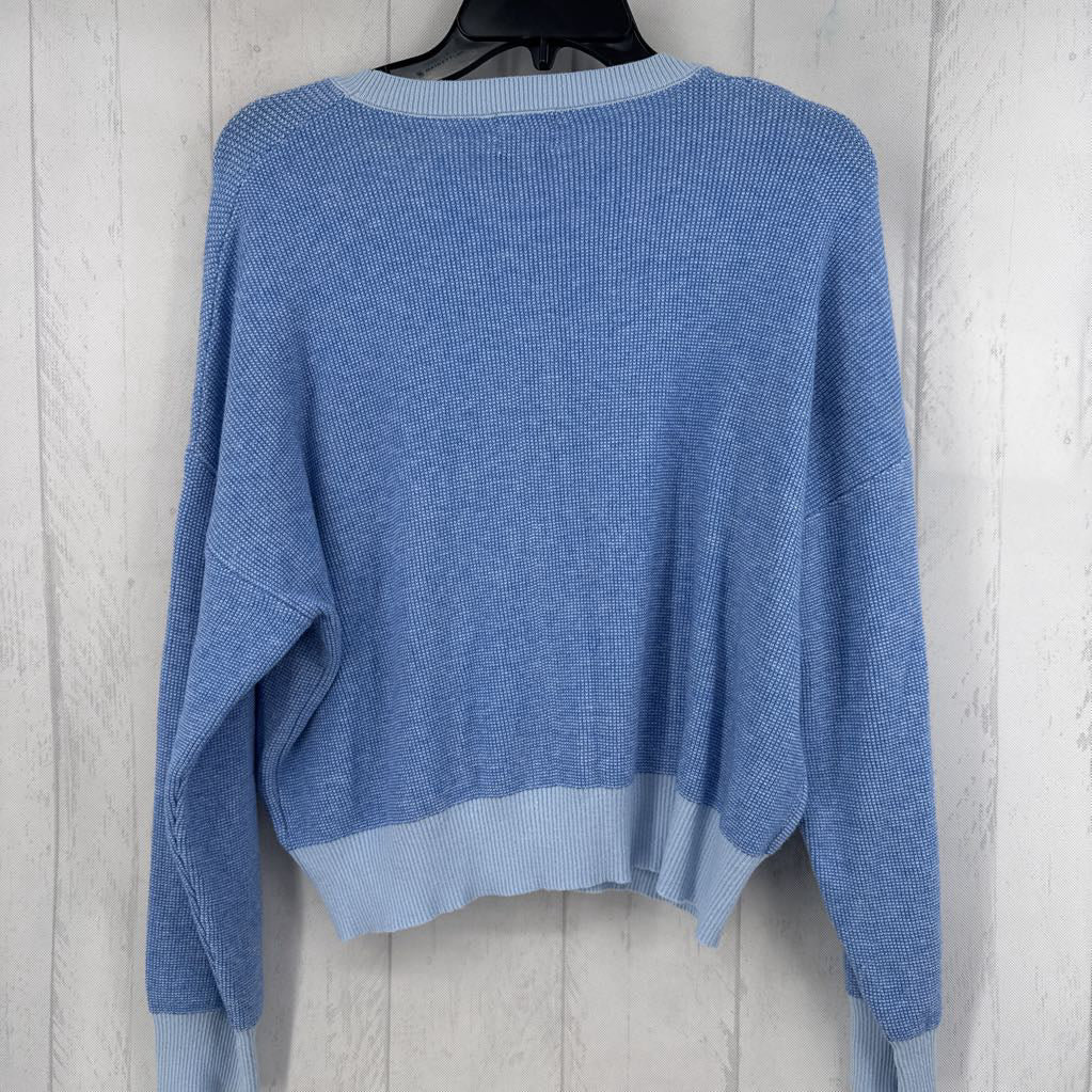 L crewneck drop shoulder sweater