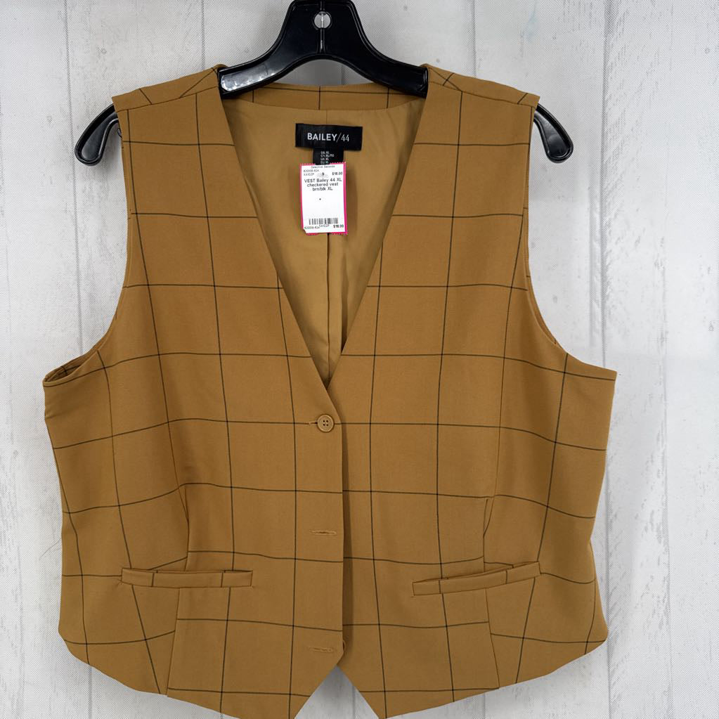 XL checkered vest