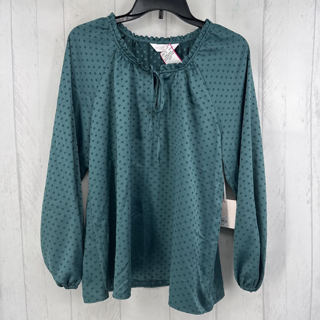 R40 M polka dot tie-front l/s top