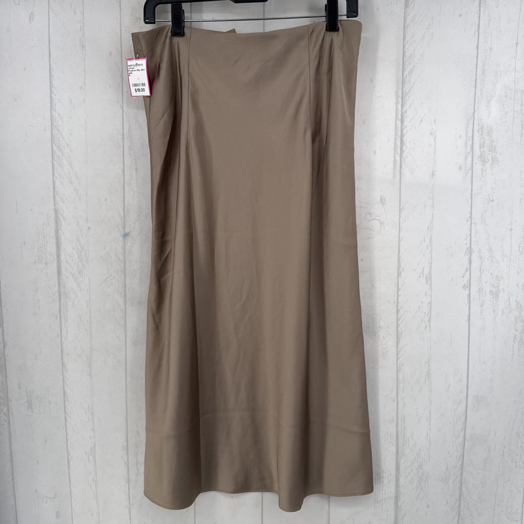 M pull-on silky skirt