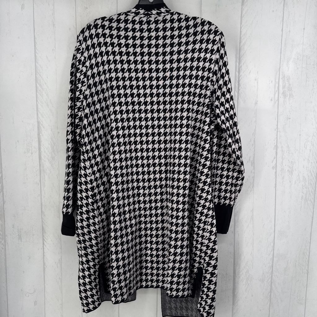 L houndstooth open front cardi