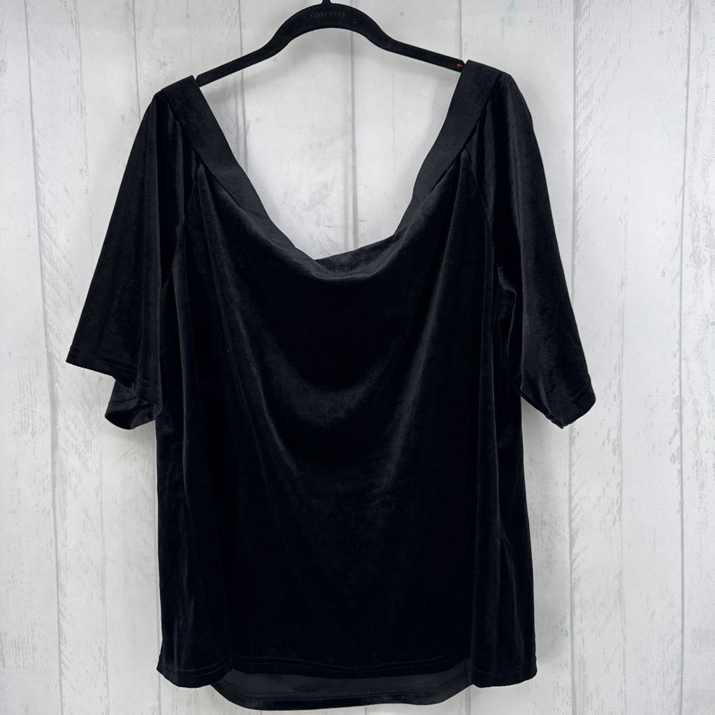 M/18 velvet s/s top