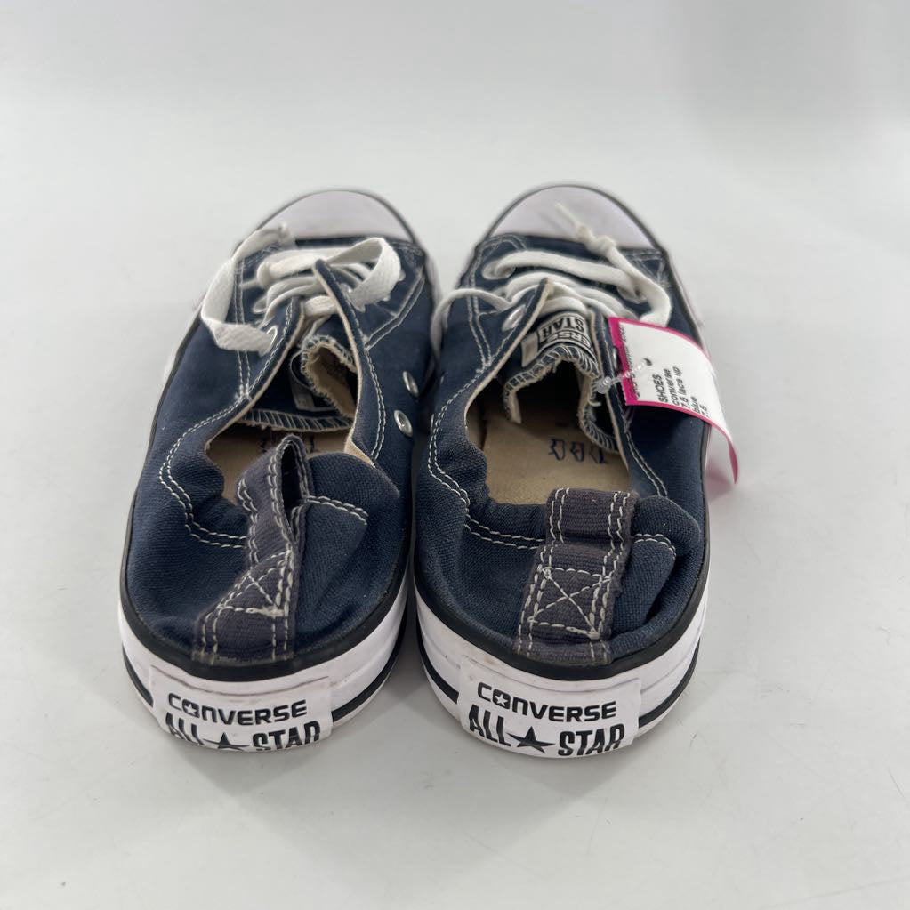 7.5 lace up sneakers