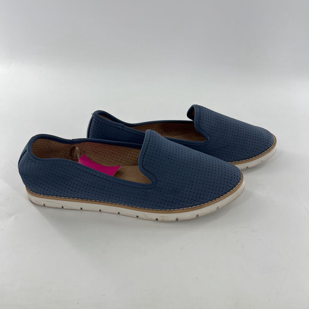 9 perforated leather loafers