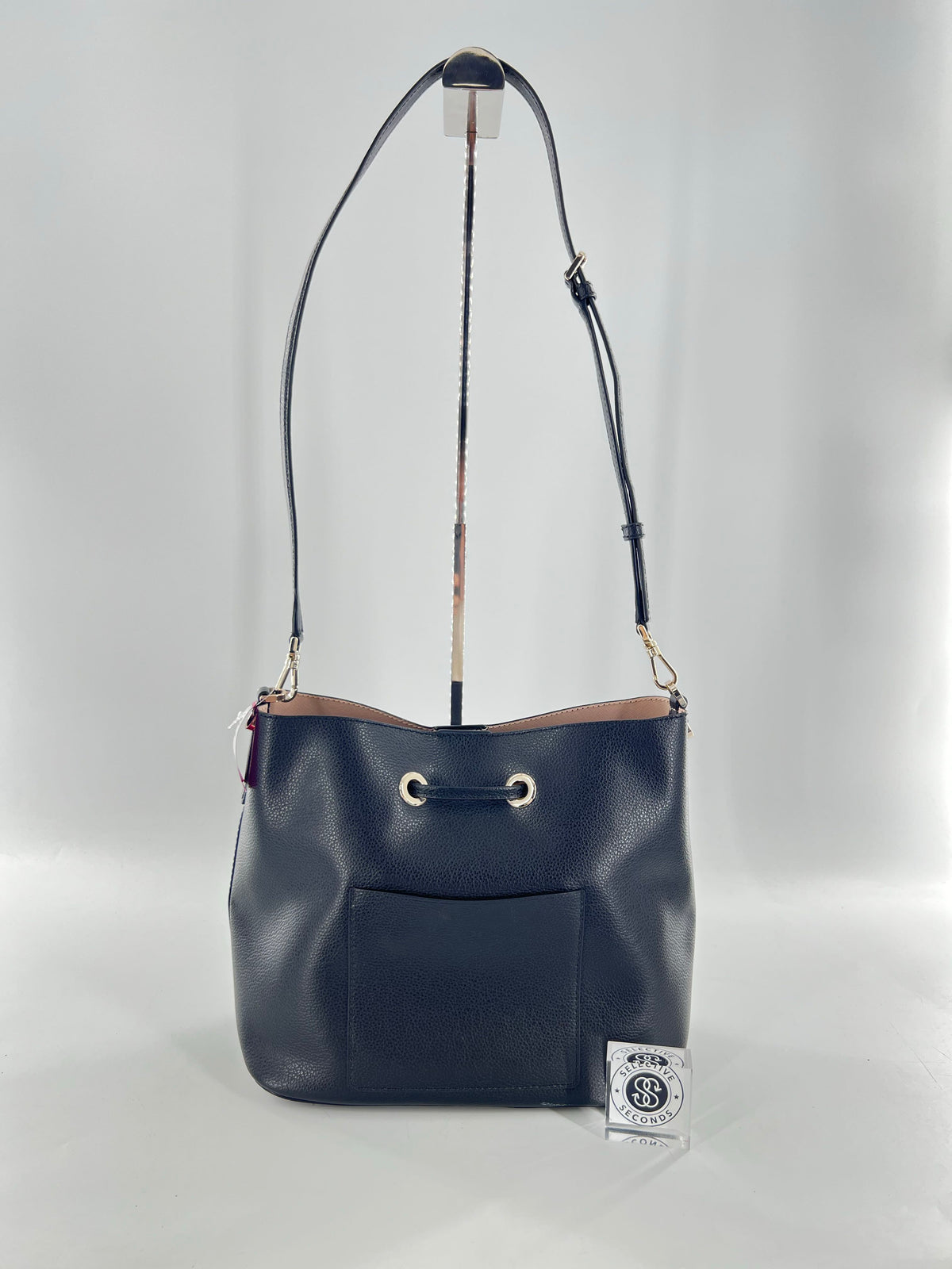 drawstring magnetic closure bucket bag