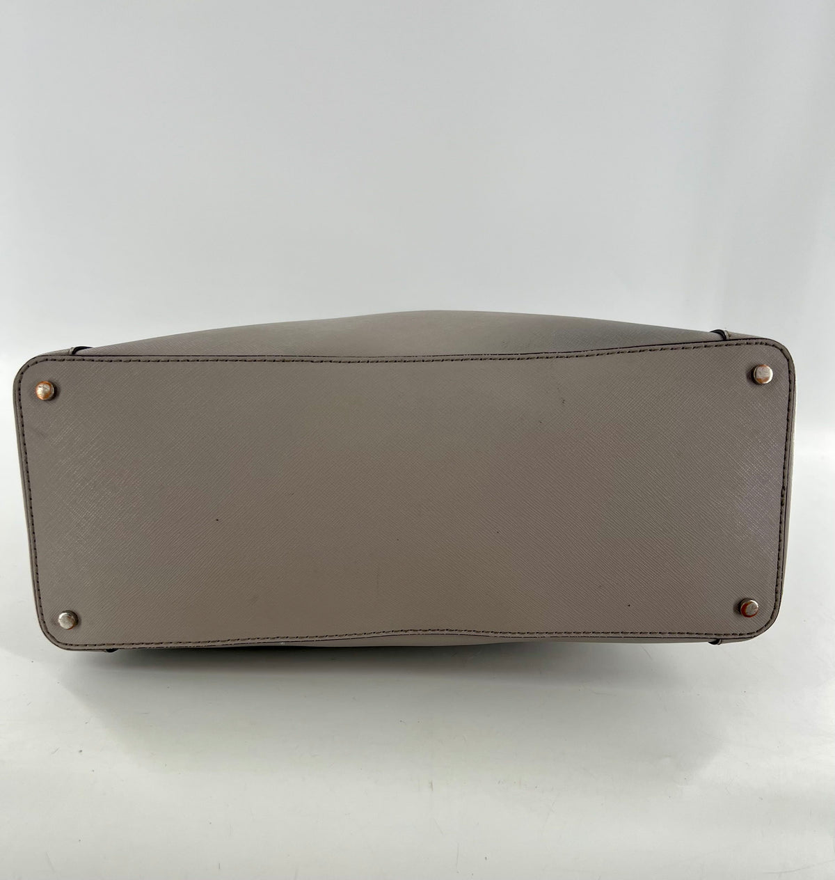 top zip pocket tote w/ front zip pocket