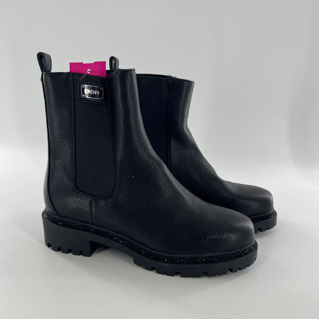 6 vegan leather chunky lug sole boot