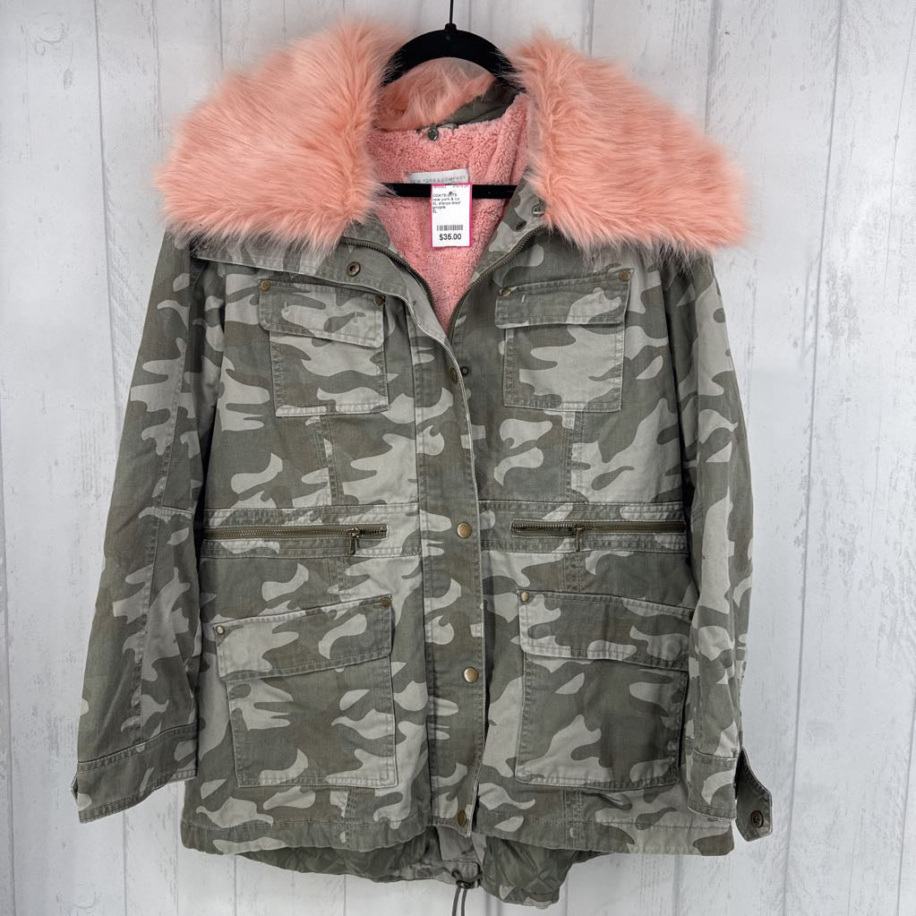 XL sherpa lined camo print utility jacket