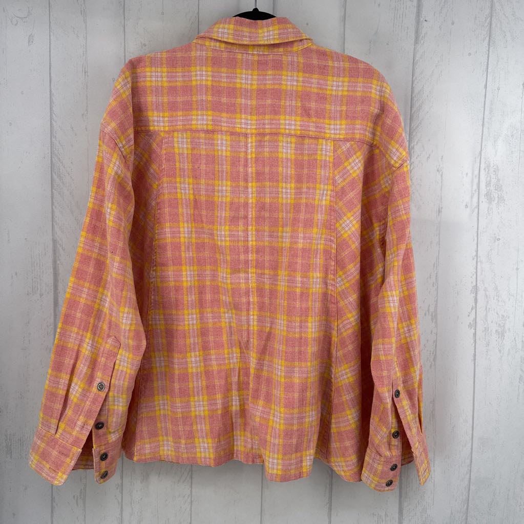 1XL plaid button down l/s top