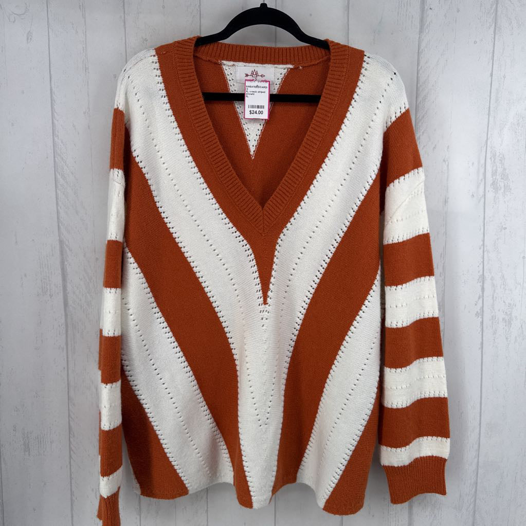 XL v-neck striped sweater