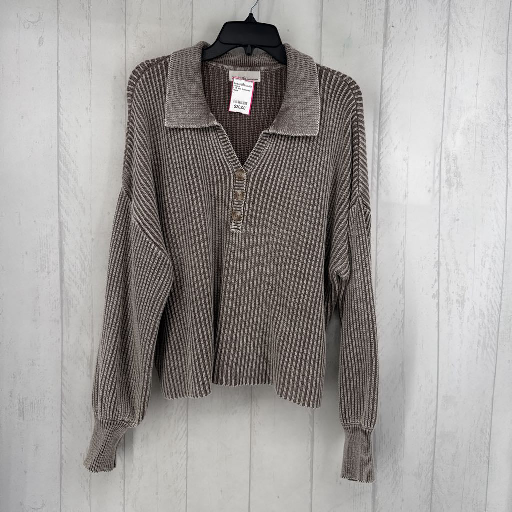 L rib knit buttoned v-neck sweater