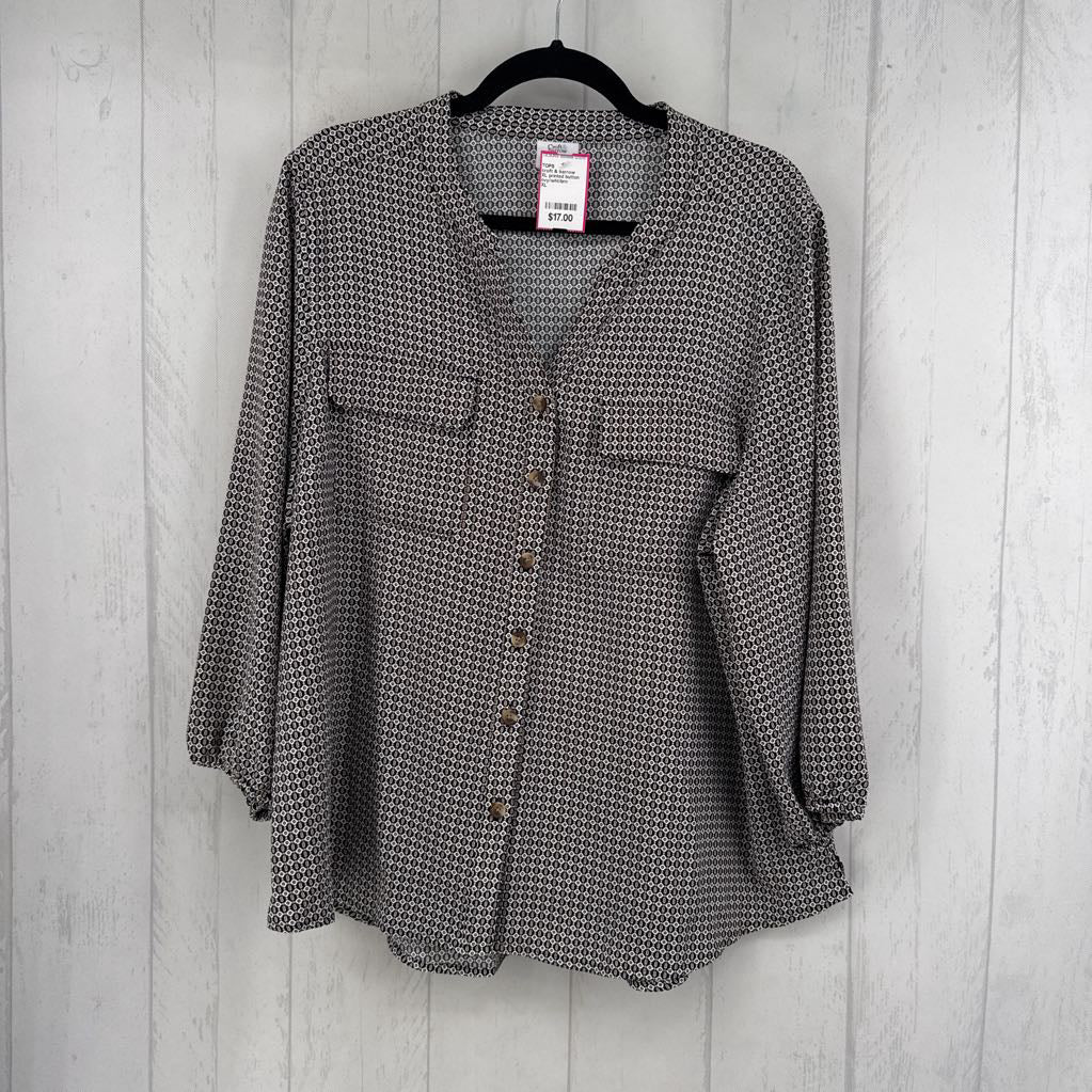 XL printed button down 3/4 slv top