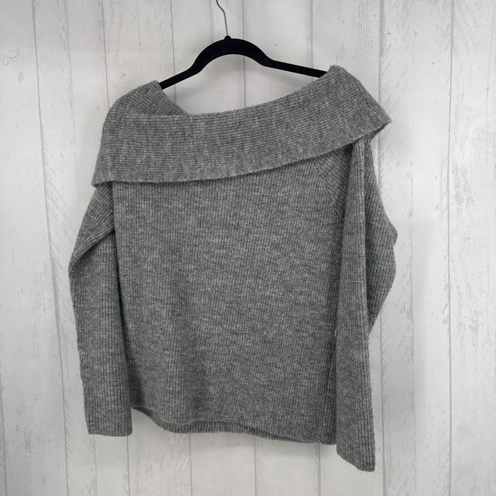XL gathered off-the-shoulder sweater