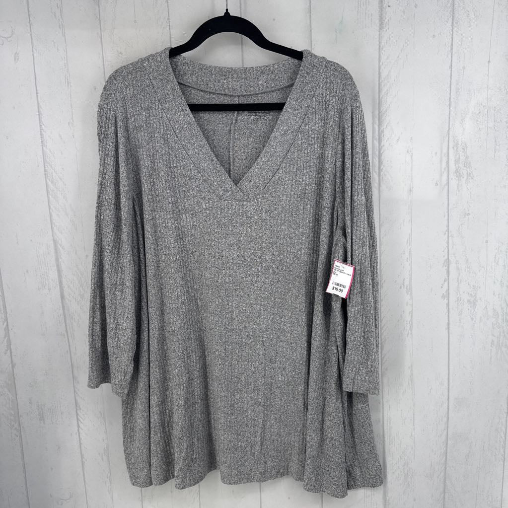 26/28 ribbed v-neck 3/4 slv top