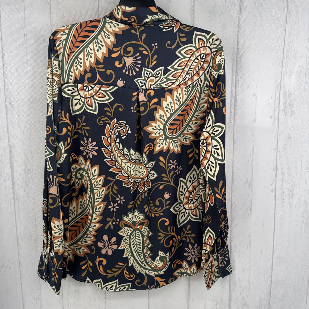 L flo print button down l/s top
