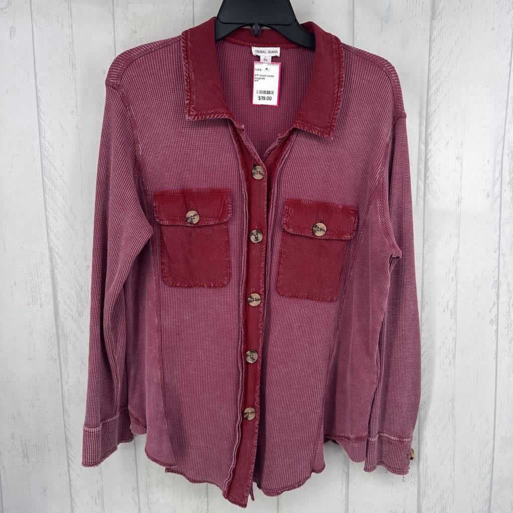 S/P mixed media button down l/s top