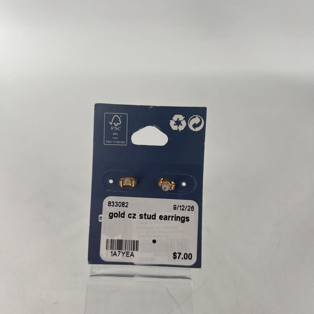 gold cz stud earrings