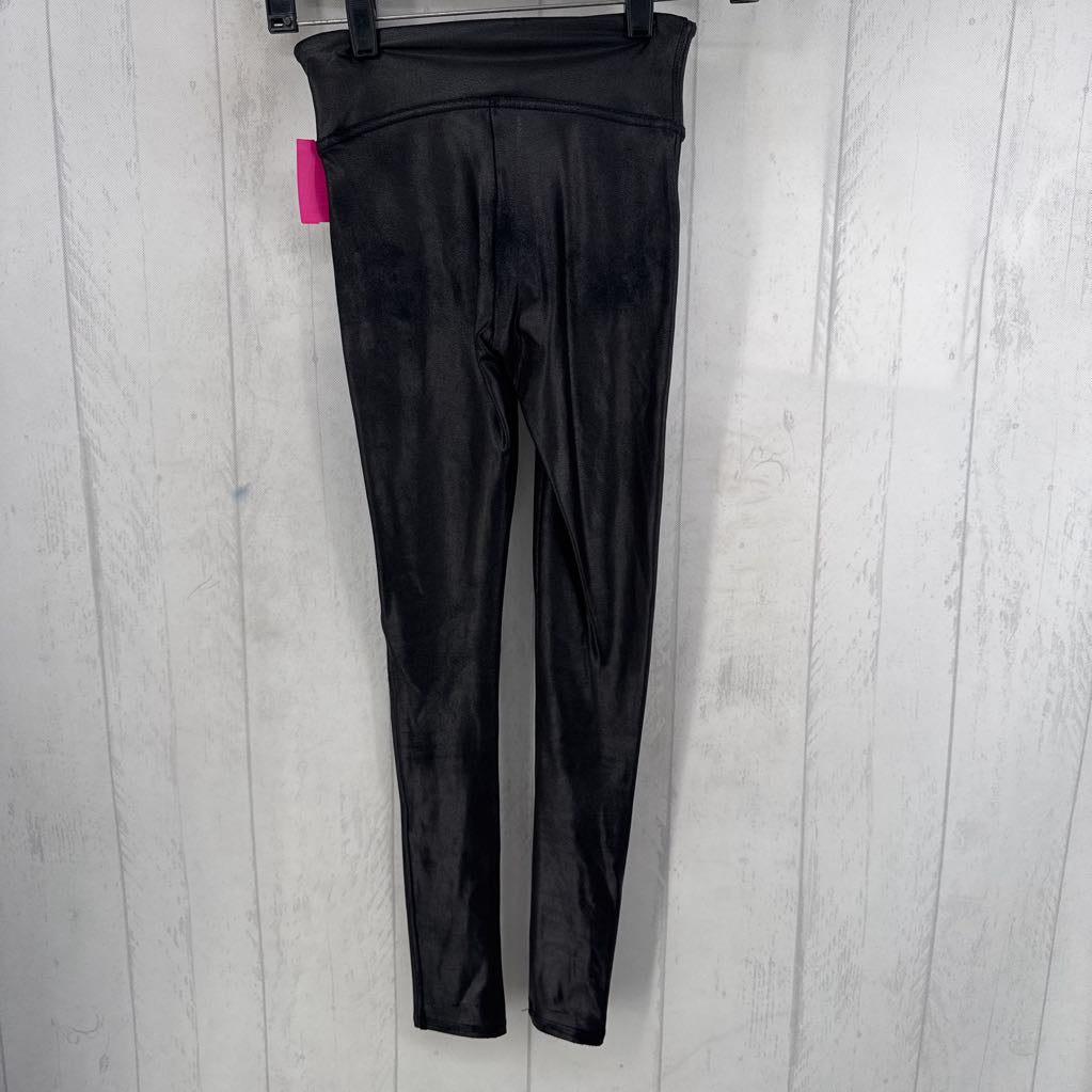 XS faux leather leggings