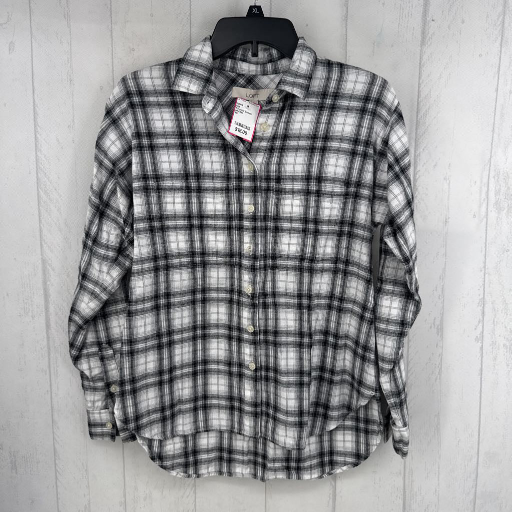 XS plaid button down l/s top
