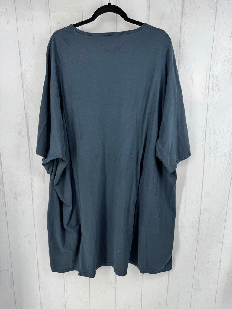 O/S printed s/s hi-lo tee