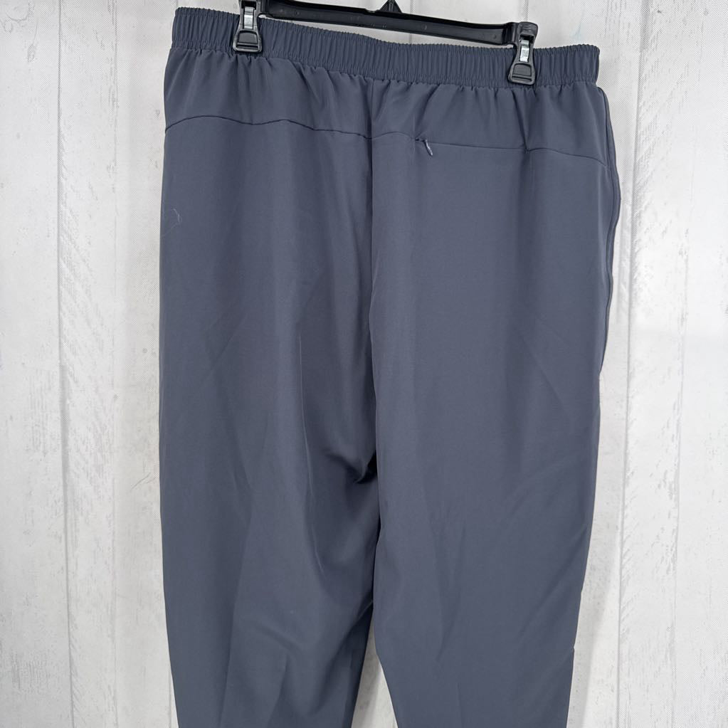 L pull-on crop pant