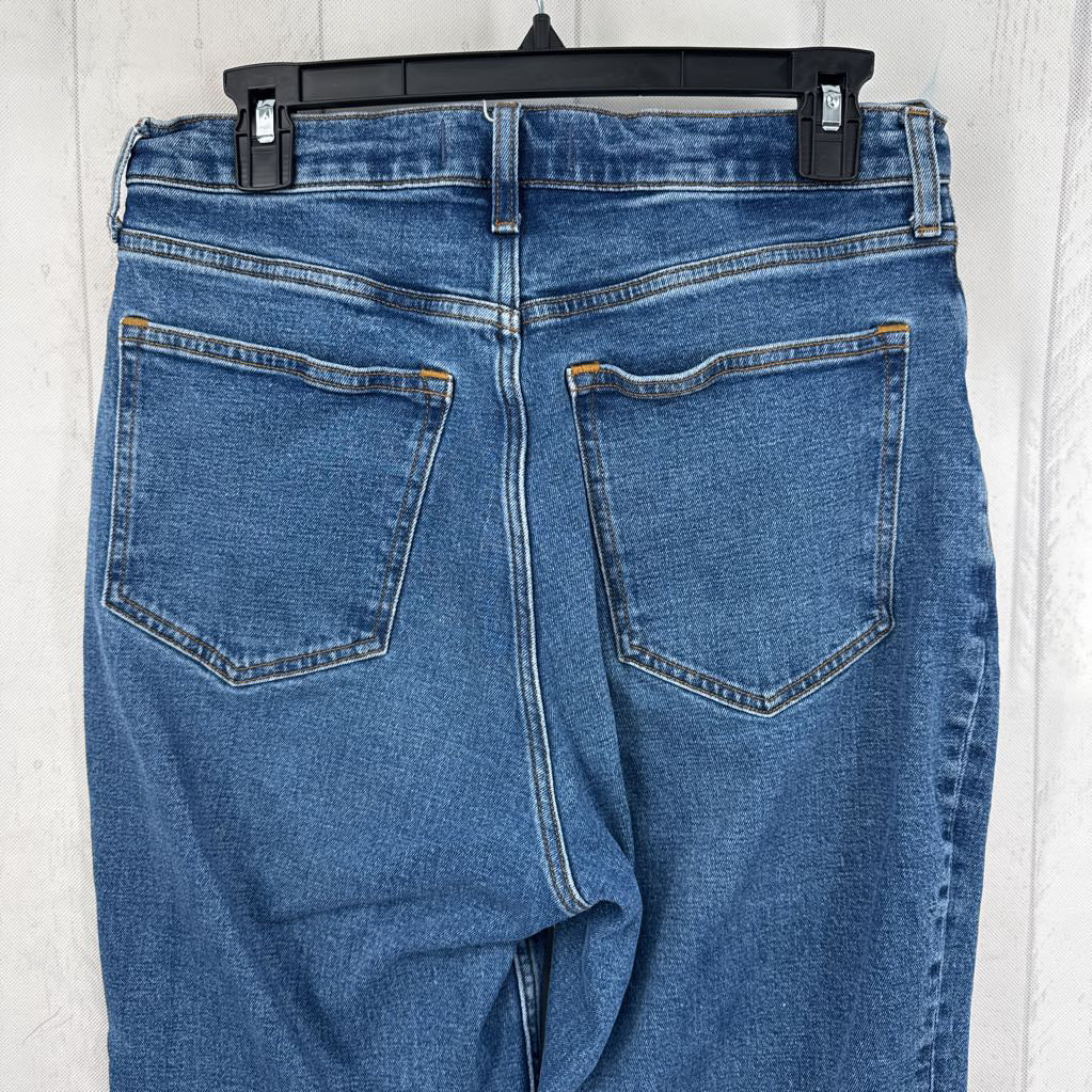 10 hi-rise straight leg jean