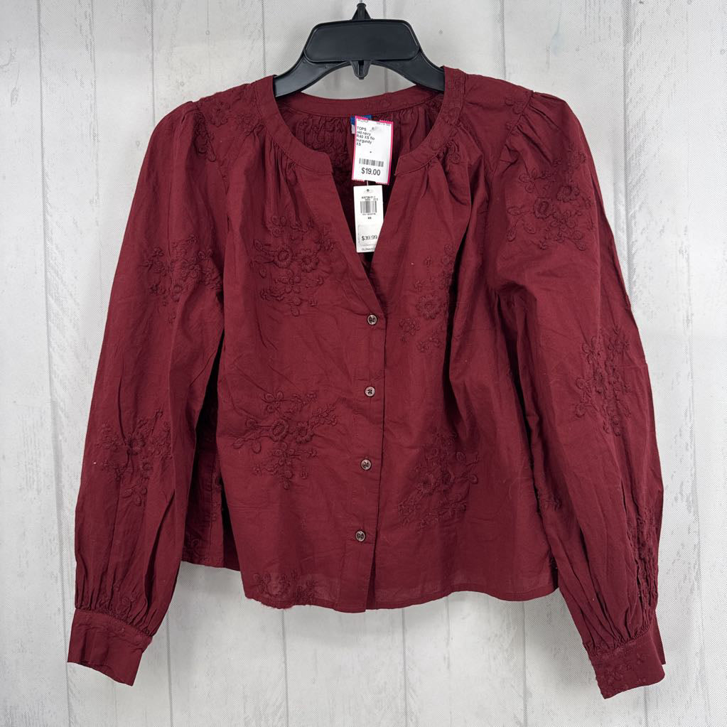 R40 XS flo embroidered button down l/s top