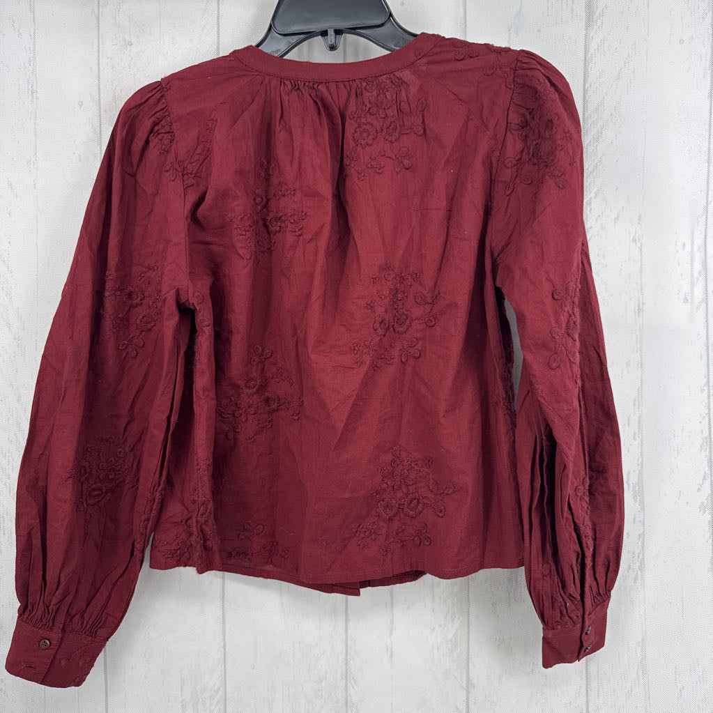 R40 XS flo embroidered button down l/s top