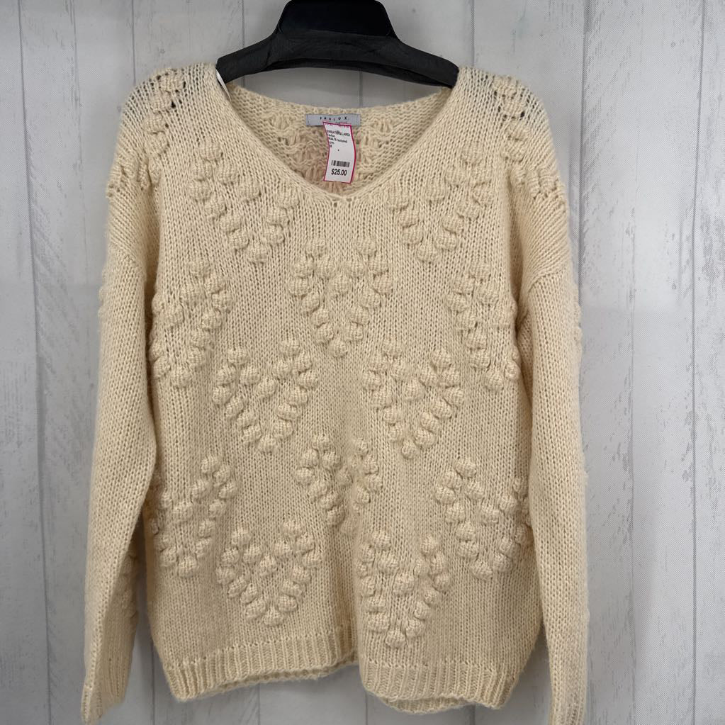R44 M textured hearts sweater
