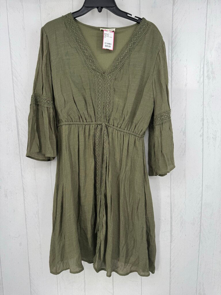 L lace trim v-neck 3/4 slv dress