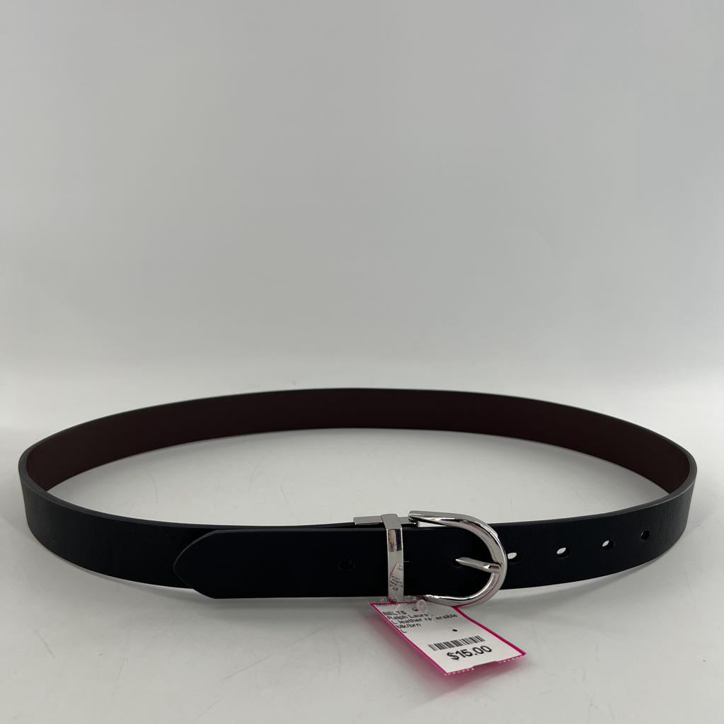 L leather reversible belt w/ silver buckle