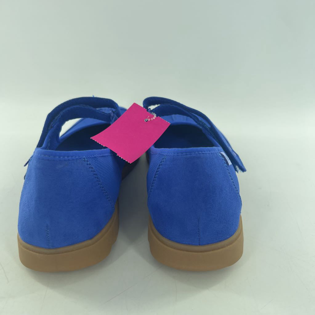 8 velcro mary-jane flats