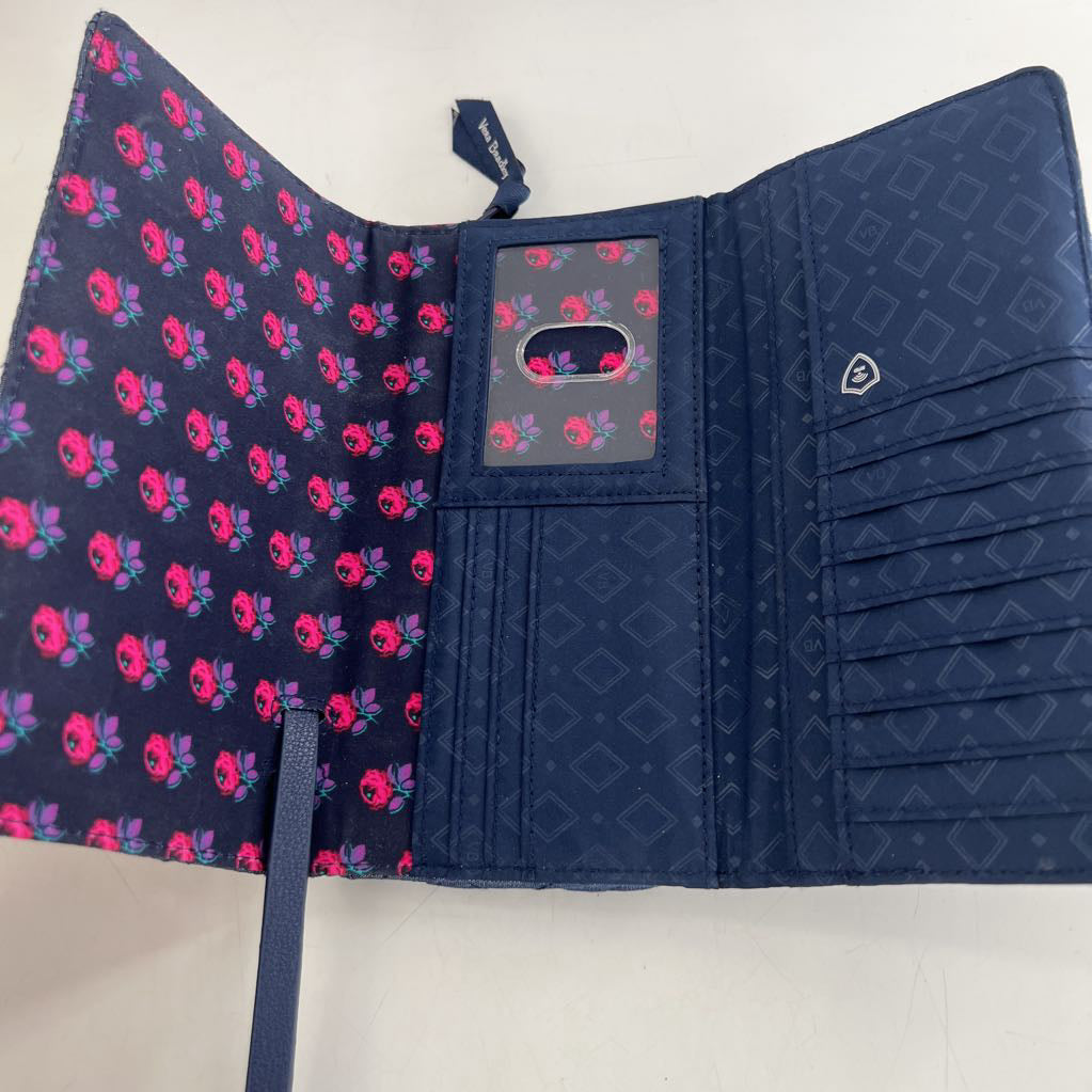 quilted bi-fold wristlet/wallet