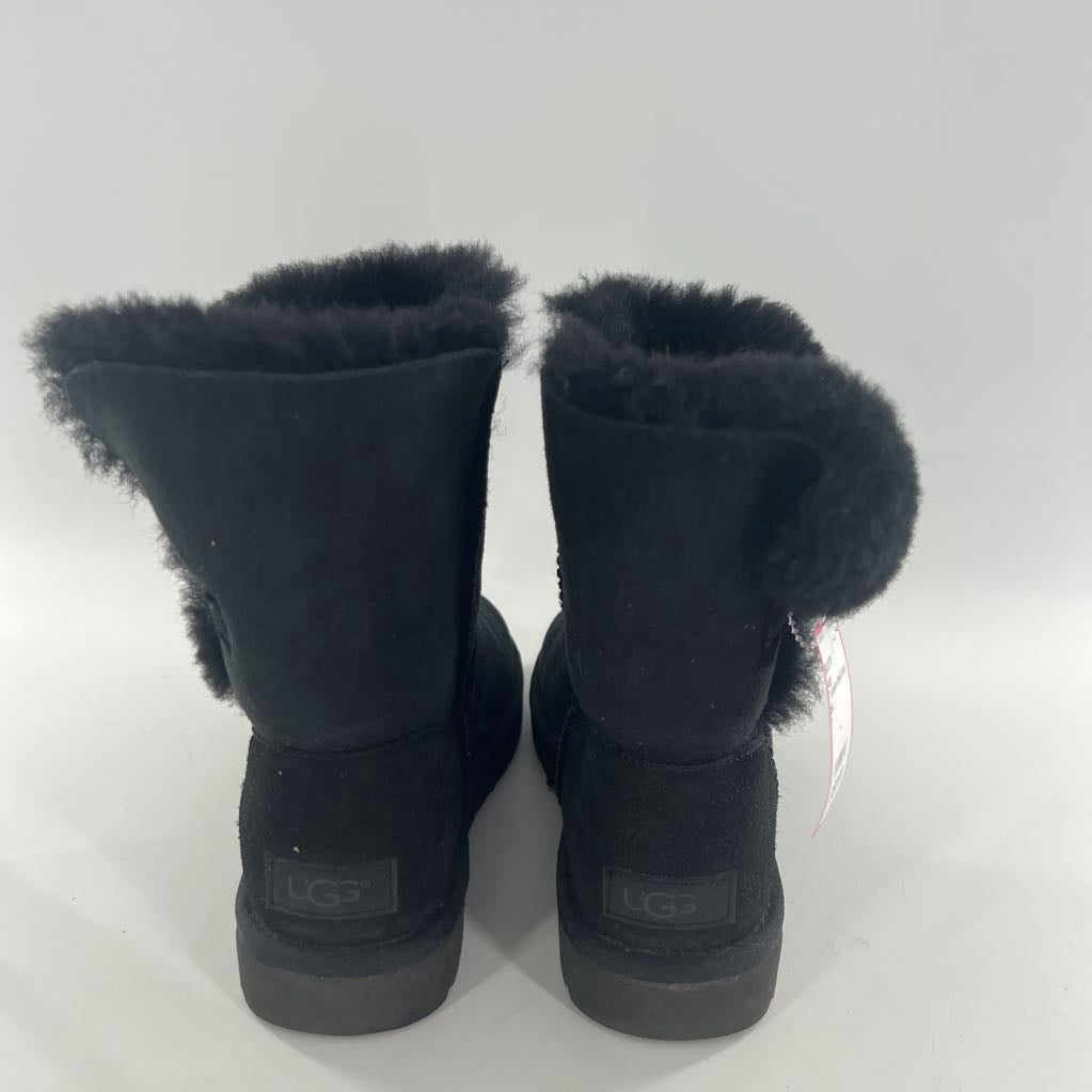 7 sherpa lined boot