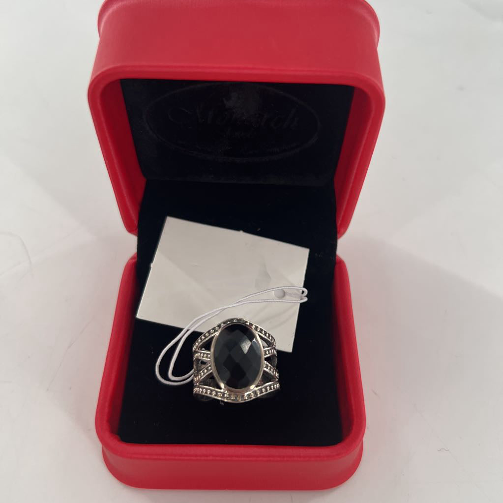 sz6 .925 silver ring w/ oval black stone