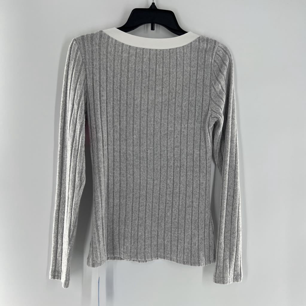 M ribbed v-neck l/s top