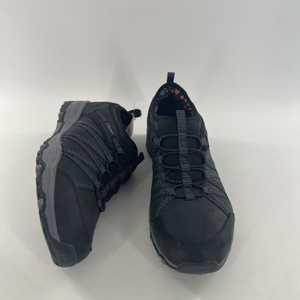 9 slip-on memory foam sneaker